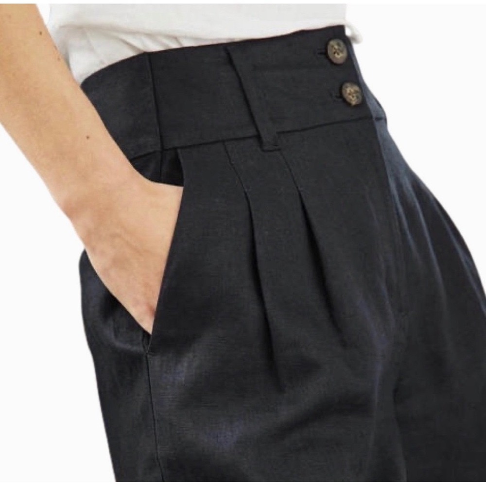 NWT Boden Navy Blue 100% Linen High Waisted Tailored Shorts Size 6 - Picture 3 of 11